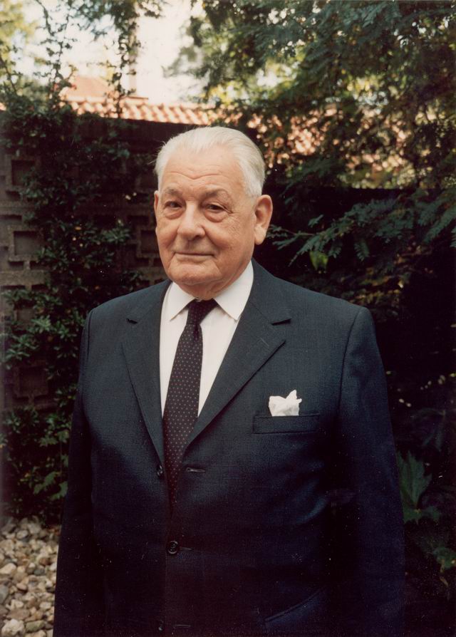 Klik voor foto in apart venster haakgerlofjohannesvanden18980628_ca1988.jpg